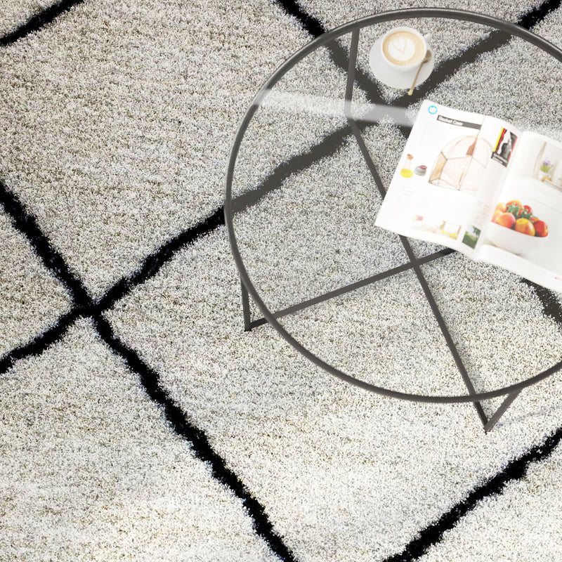 Roxy Shag Style Diamond Trellis Area Rug